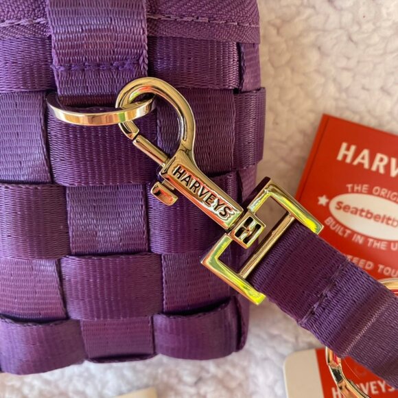 New with tags Harveys Seatbelt keychain bag in Mulberry - Picture 14 of 15